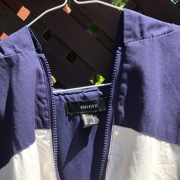 Colour block windbreaker - Picture 3 of 3